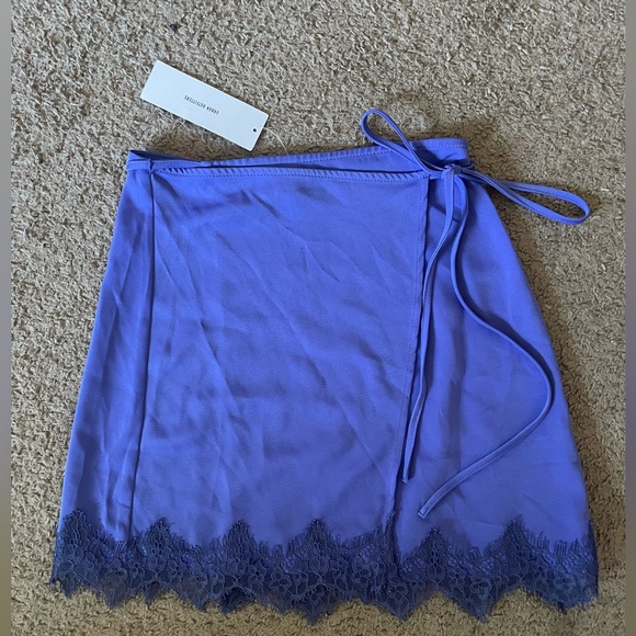 Urban Outfitters blue / purple mini skirt size small with lace on bottom NWT - Picture 4 of 13